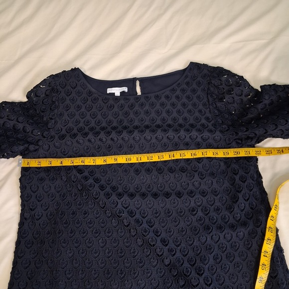 Talbots RSVP Size Large Lace Eyelet Bell Sleeve Navy Blue Popover Top Whimsical - Picture 4 of 13